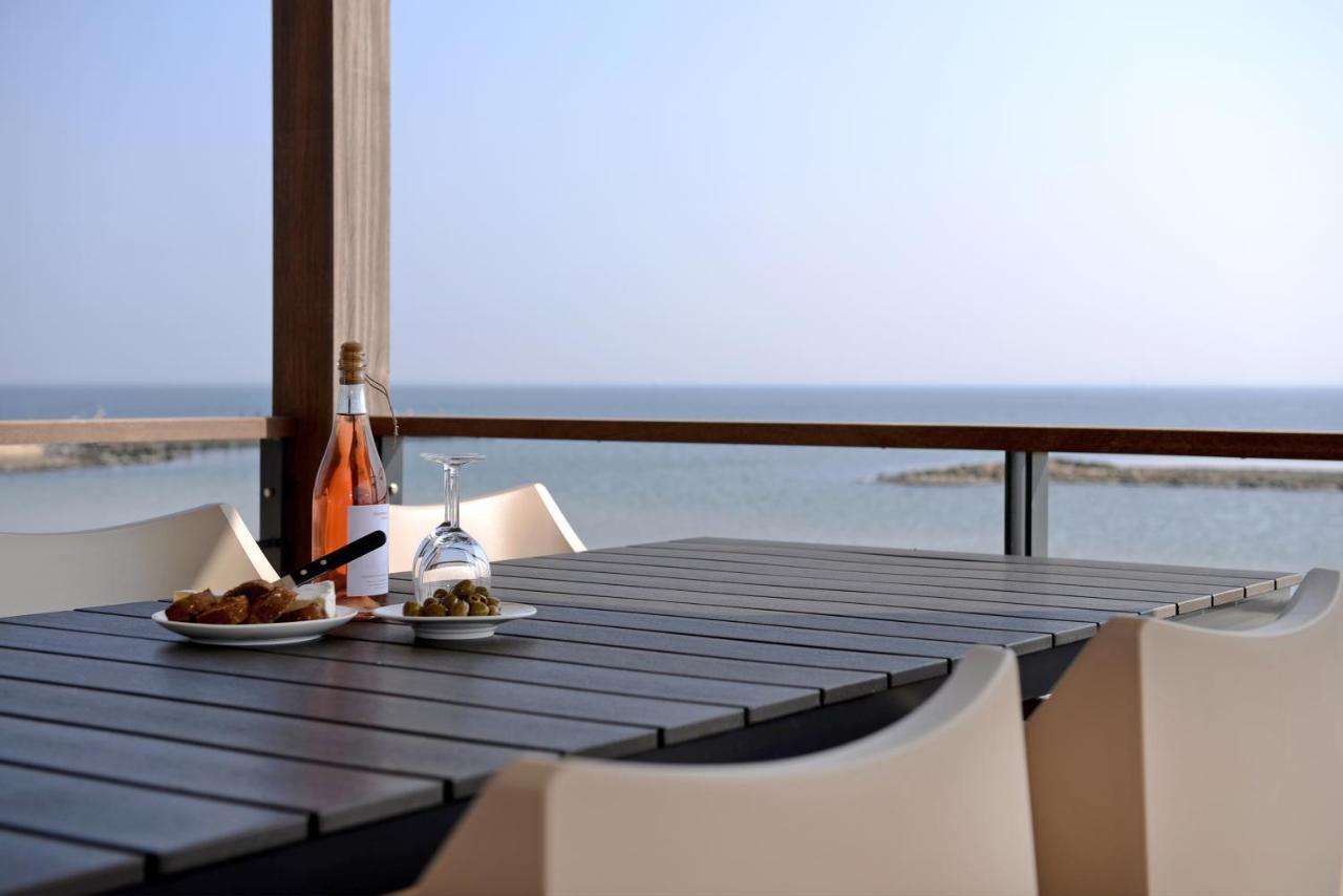 Oasis Punt-West Hotel & Beach Resort Ouddorp Exterior photo
