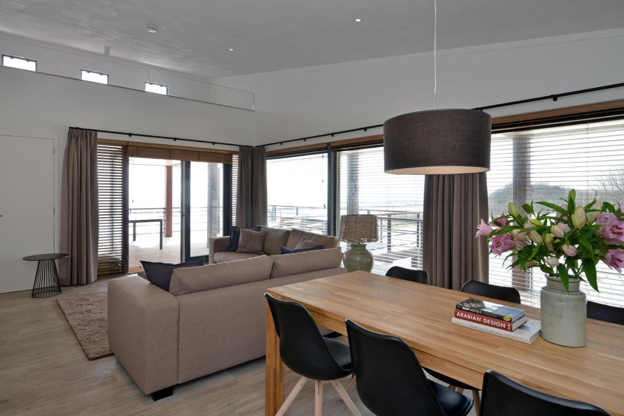 Oasis Punt-West Hotel & Beach Resort Ouddorp Exterior photo
